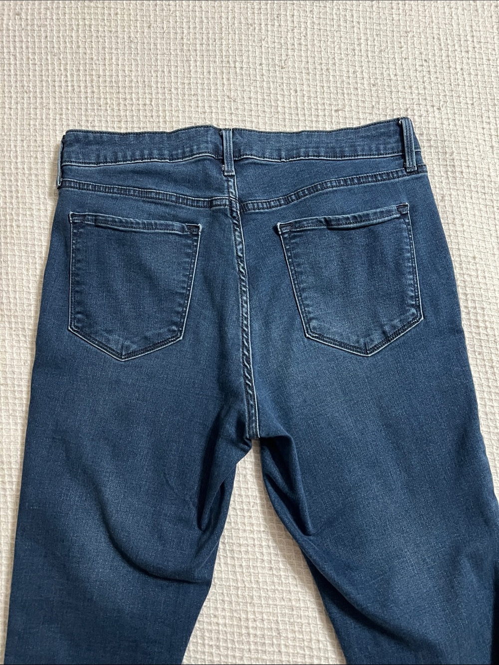 Mid Rise Jeans - Picture 3 of 3